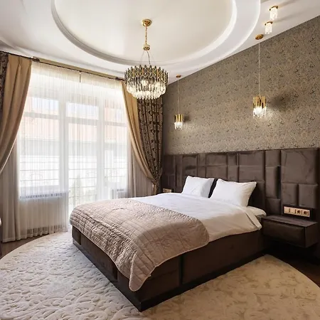 Feeria Fontana 4 Bedroom Close