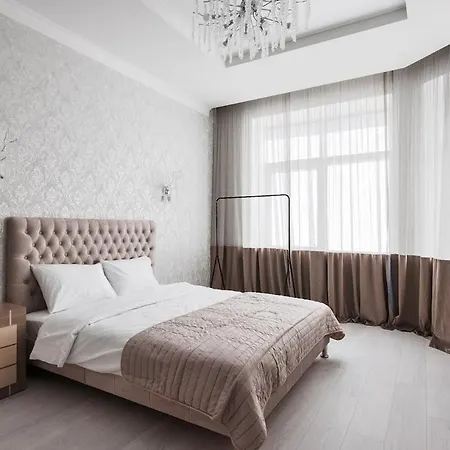 Feeria Fontana 4 Bedroom Close * Odesa