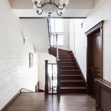Feeria Fontana 4 Bedroom Close Villa