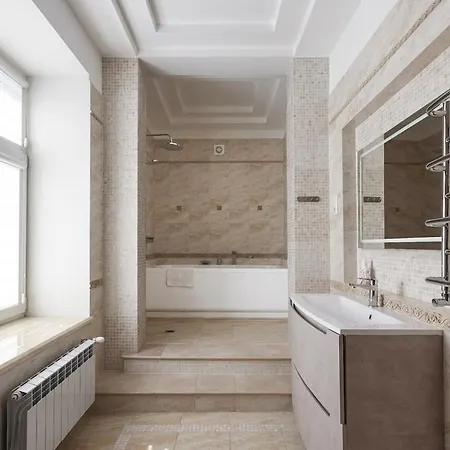 Feeria Fontana 4 Bedroom Close Villa Odesa