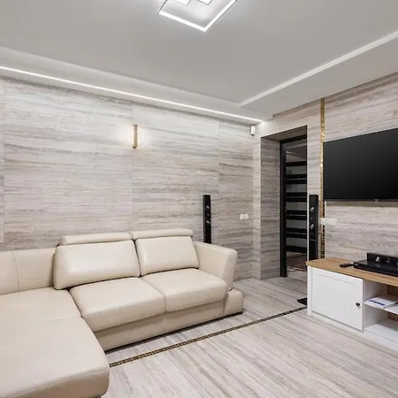 Feeria Fontana 4 Bedroom Close *